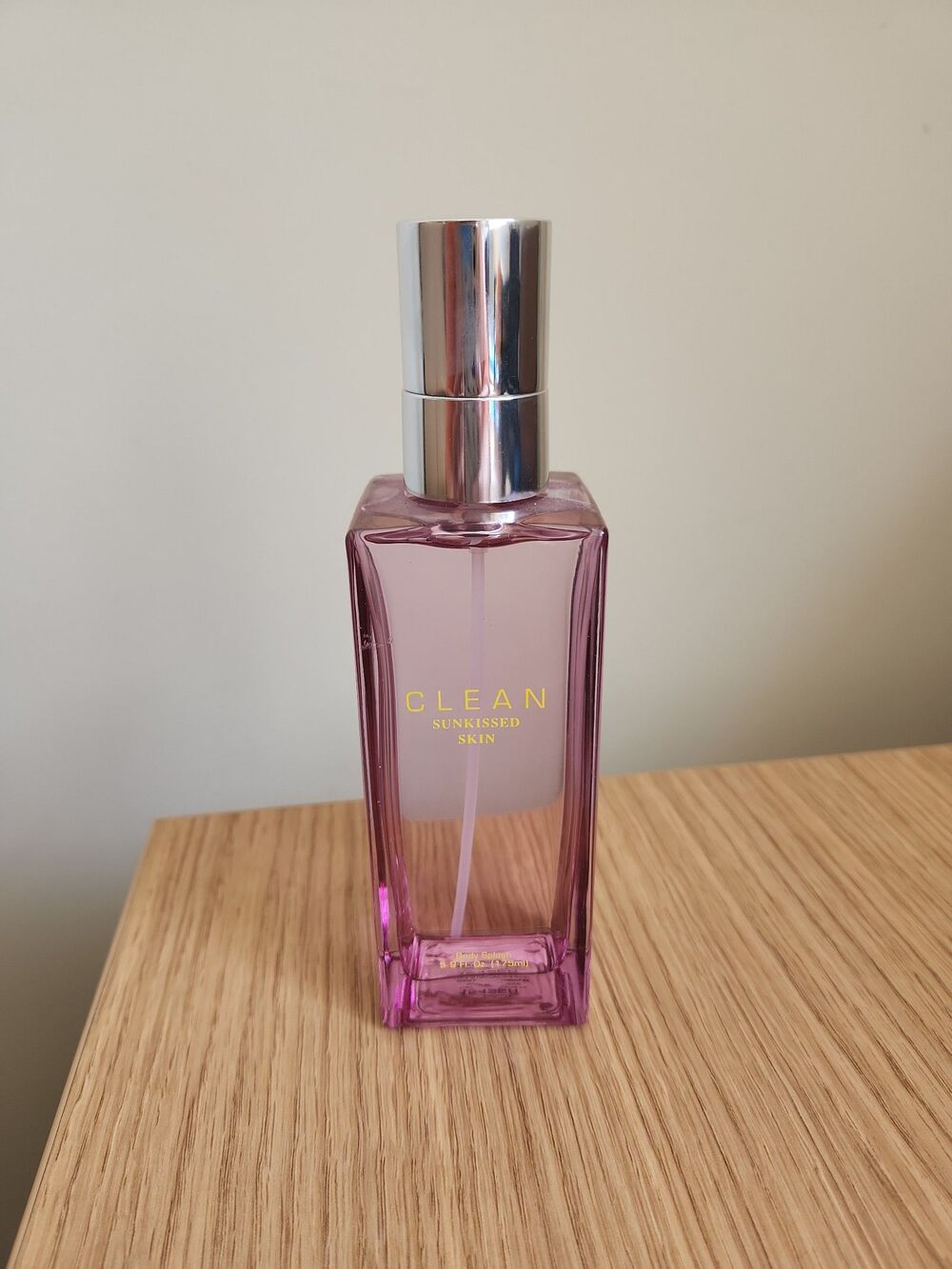 Clean Sunkissed Skin Body Splash 175mL 5.9oz
